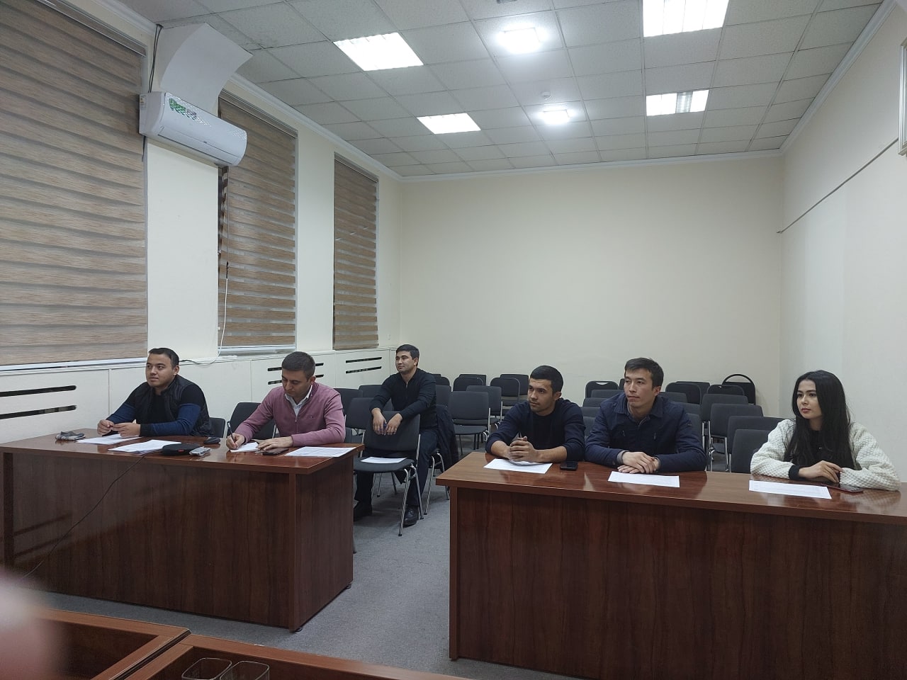 photo2022-11-2112-18-02